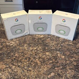Google Nest Protect - Smoke Detector & Carbon Monoxide Detector 3 units